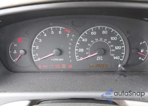 2001 Hyundai Elantra Gls z USA, uszkodzony, nr VIN KMHDN45D11U044696